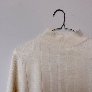 Vintage Harvé Benard Sport Sweater